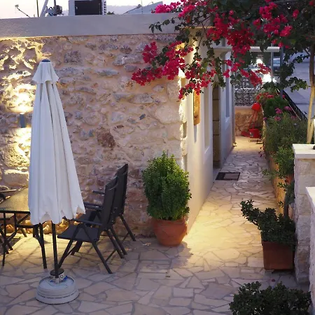 Bio Garden Stonehouse * Gonia