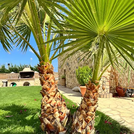Bio Garden Stonehouse * Gonia